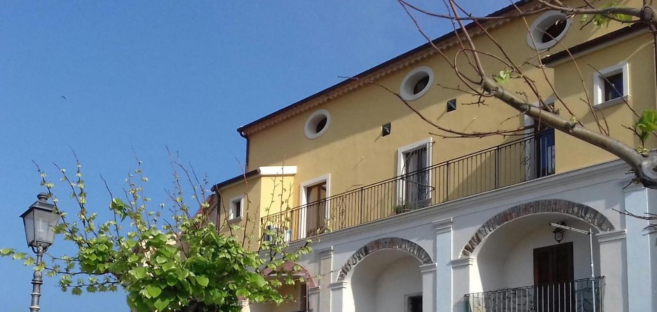 Un Oblo Sul Mare Apartment San Lucido Bagian luar foto